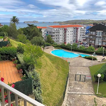 Con Vistas Al Mar Y Piscina Ii شقة *