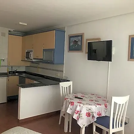 Con Vistas Al Mar Y Piscina Ii * سوانثيس